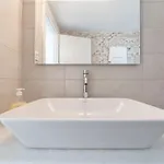 Yann House イメロヴィグリ