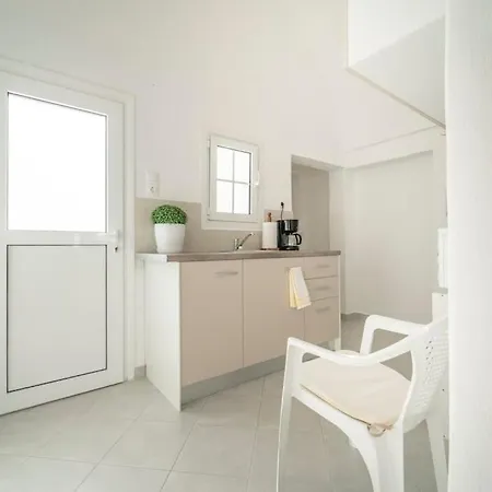 Yann House * Imerovigli (Santorini)